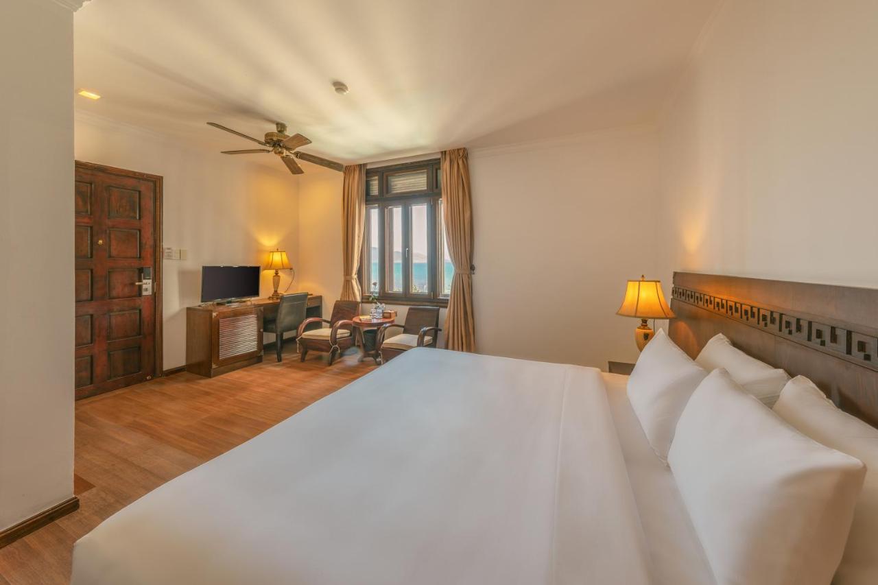 Chu Hotel Da Nang Exterior photo