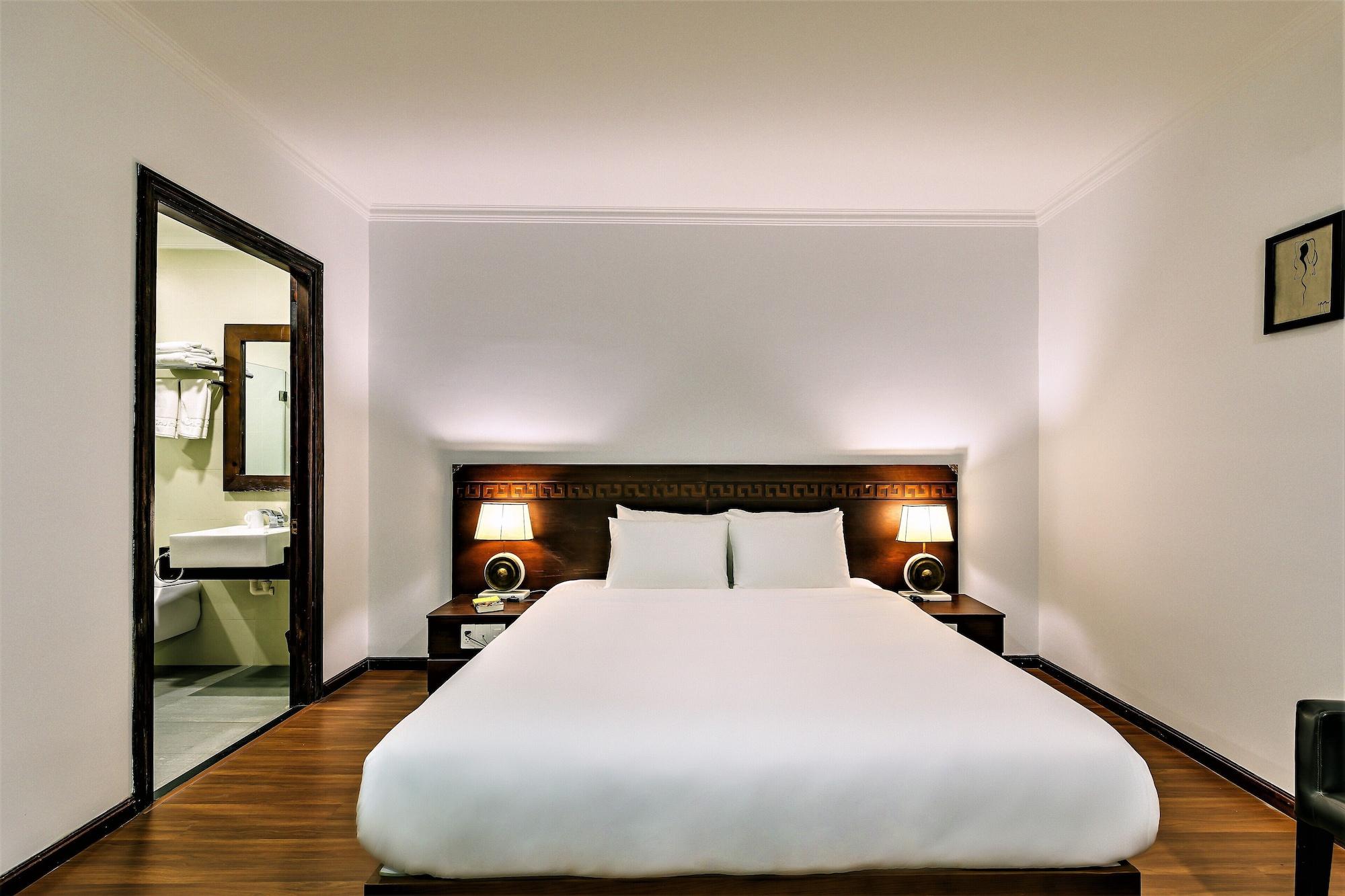 Chu Hotel Da Nang Exterior photo