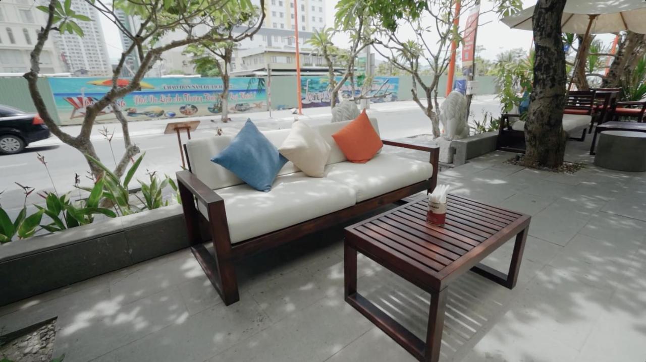 Chu Hotel Da Nang Exterior photo